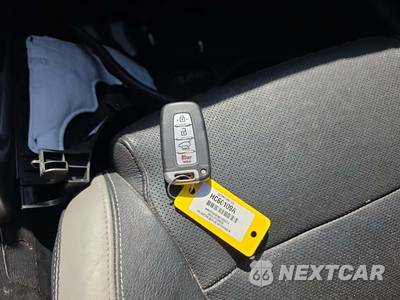 2016 Hyundai Veloster Turbo - zdjęcie 8 z 36 - miniatura