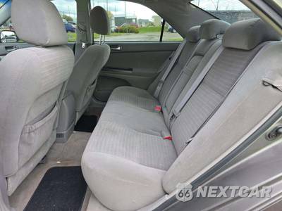 2005 Toyota Camry LE - zdjęcie 10 z 30 - miniatura