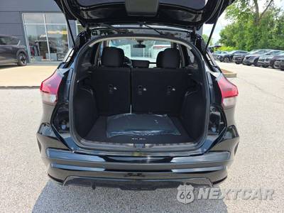 2025 Nissan Kicks Play - zdjęcie 14 z 20 - miniatura