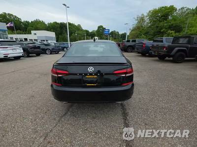 2021 Volkswagen Passat 2.0T R-Line - zdjęcie 4 z 26 - miniatura