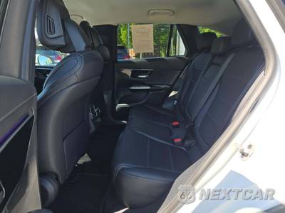2023 Mercedes-Benz GLC 300 4MATIC - zdjęcie 10 z 19 - miniatura