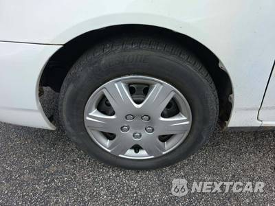 2008 Toyota Corolla LE - zdjęcie 23 z 34 - miniatura