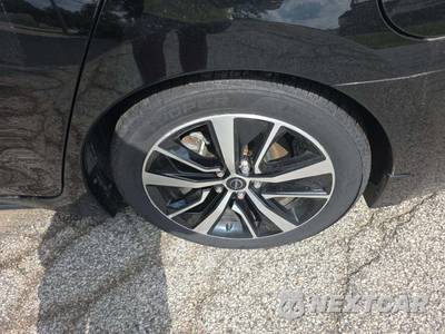 2023 Nissan Maxima SL - zdjęcie 21 z 23 - miniatura