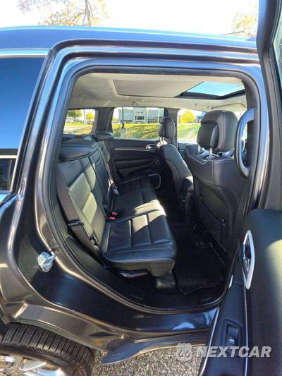 2021 Jeep Grand Cherokee Summit - zdjęcie 16 z 27 - miniatura