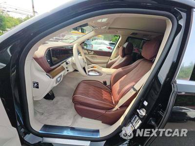 2026 Mercedes-Benz Maybach GLS 600 4MATIC - zdjęcie 6 z 22 - miniatura