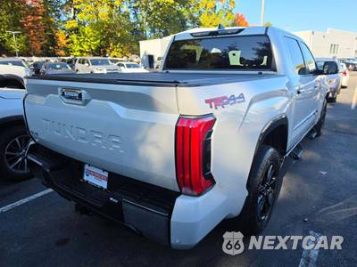 2024 Toyota Tundra 1794 Edition Crew Cab Short Bed - zdjęcie 3 z 24 - miniatura