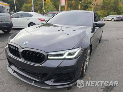 2021 BMW 5 Series Sedan M550i xDrive - zdjęcie 1 z 24 - miniatura