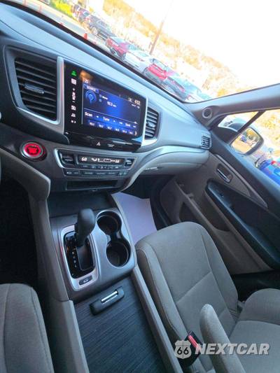 2016 Honda Pilot EX - zdjęcie 10 z 26 - miniatura