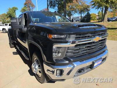 2025 Chevrolet Silverado 3500HD LT Crew Cab Long Bed 1LT DRW - zdjęcie 4 z 21 - miniatura