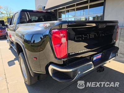 2025 Chevrolet Silverado 3500HD LT Crew Cab Long Bed 1LT DRW - zdjęcie 2 z 21 - miniatura