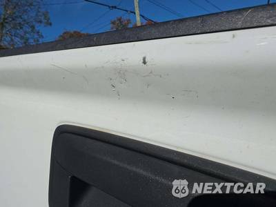 2018 Chevrolet Colorado WT Crew Cab Medium Bed 4WT - zdjęcie 25 z 32 - miniatura