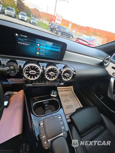 2021 Mercedes-Benz A 220 4MATIC - zdjęcie 10 z 27 - miniatura