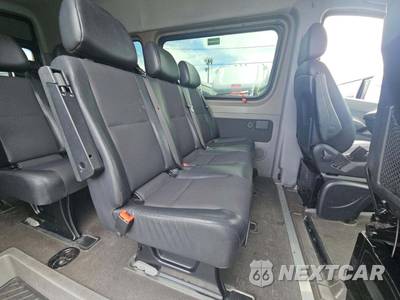 2018 Mercedes-Benz Sprinter 2500 Base - zdjęcie 13 z 25 - miniatura