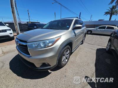 2015 Toyota Highlander LE Plus - zdjęcie 1 z 29 - miniatura