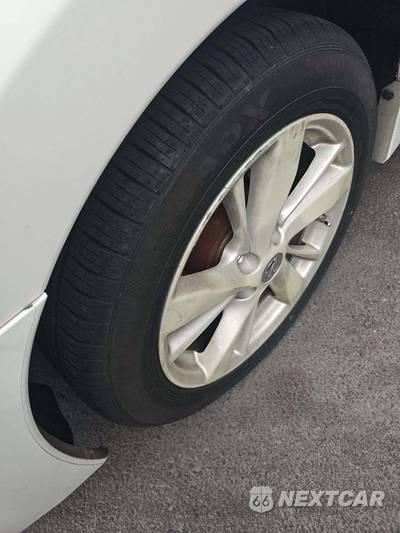 2013 Nissan Altima 2.5 SV Sedan - zdjęcie 24 z 26 - miniatura