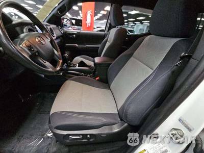 2020 Toyota Tacoma TRD Sport Crew Cab Medium Bed - zdjęcie 6 z 21 - miniatura
