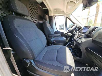 2025 Ram ProMaster 2500 Cargo Van Tradesman w/Passenger Seat Low Roof 136.0" WB - zdjęcie 15 z 20 - miniatura