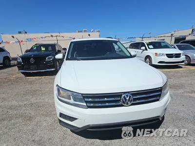 2021 Volkswagen Tiguan SE - zdjęcie 2 z 28 - miniatura