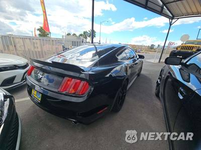 2015 Ford Mustang EcoBoost Premium Coupe - zdjęcie 3 z 27 - miniatura