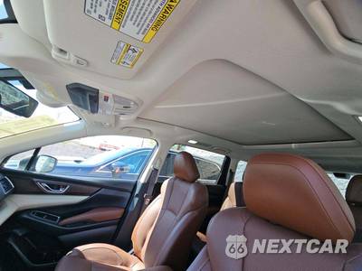 2022 Subaru Ascent Touring 7-Passenger - zdjęcie 11 z 25 - miniatura