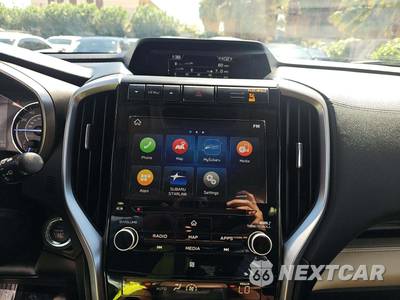 2022 Subaru Ascent Touring 7-Passenger - zdjęcie 10 z 25 - miniatura
