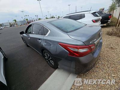 2018 Nissan Altima 2.5 SL - zdjęcie 2 z 31 - miniatura