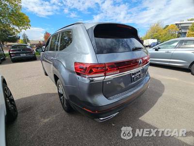 2024 Volkswagen Atlas 2.0T SE - zdjęcie 2 z 24 - miniatura