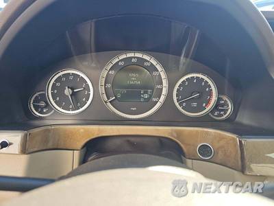 2011 Mercedes-Benz E 350 Sedan - zdjęcie 9 z 31 - miniatura