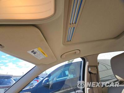 2011 Mercedes-Benz E 350 Sedan - zdjęcie 11 z 31 - miniatura
