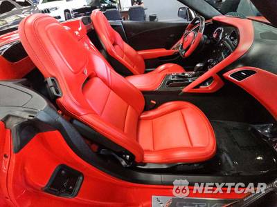2015 Chevrolet Corvette Stingray Convertible 3LT - zdjęcie 14 z 18 - miniatura