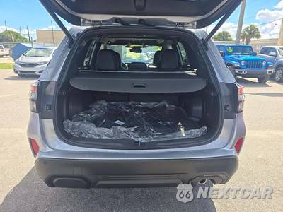 2026 Subaru Forester Touring - zdjęcie 14 z 20 - miniatura