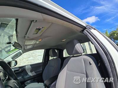 2017 Toyota Tacoma SR Extended Cab Long Bed w/Rear Doors - zdjęcie 11 z 27 - miniatura