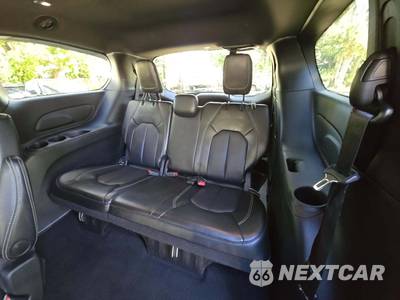 2025 Chrysler Pacifica Select 121.6" WB - zdjęcie 14 z 23 - miniatura