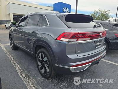 2024 Volkswagen Atlas Cross Sport 2.0T SEL - zdjęcie 2 z 21 - miniatura