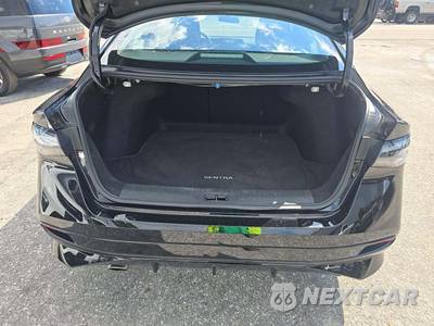 2026 Nissan Sentra SR - zdjęcie 14 z 21 - miniatura