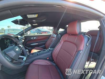 2026 Ford Mustang GT Premium Coupe - zdjęcie 11 z 20 - miniatura