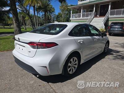 2026 Toyota Corolla LE Sedan - zdjęcie 3 z 20 - miniatura