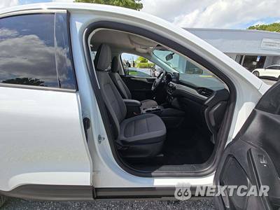 2022 Ford Escape SE - zdjęcie 18 z 24 - miniatura
