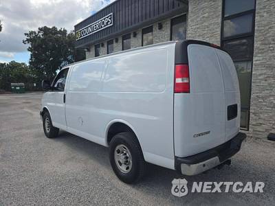 2022 Chevrolet Express 2500 Cargo Van 1WT 135.2" WB - zdjęcie 2 z 26 - miniatura