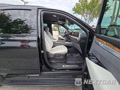 2025 Cadillac Escalade Sport Platinum 1SH - zdjęcie 19 z 21 - miniatura
