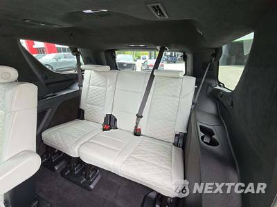 2025 Cadillac Escalade Sport Platinum 1SH - zdjęcie 14 z 21 - miniatura