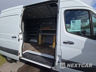 2021 Mercedes-Benz Sprinter 2500 Cargo Van Standard Roof 144.0" WB - zdjęcie 15 z 29 - miniatura