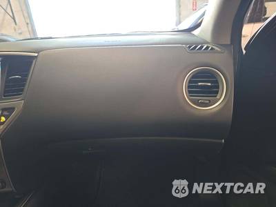 2019 Nissan Pathfinder SL - zdjęcie 20 z 25 - miniatura