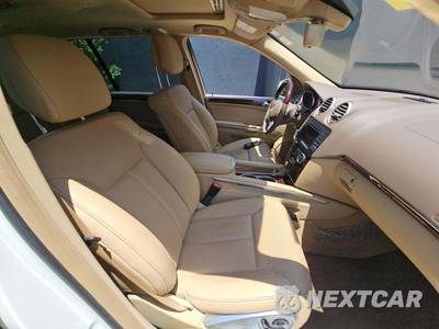 2011 Mercedes-Benz GL 550 4MATIC - zdjęcie 19 z 30 - miniatura