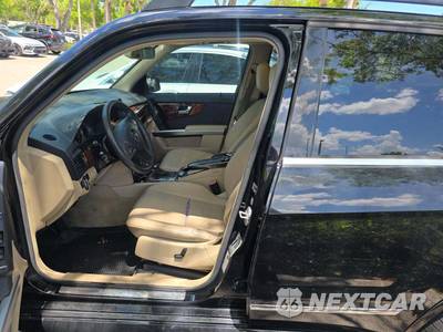 2010 Mercedes-Benz GLK 350 - zdjęcie 6 z 20 - miniatura