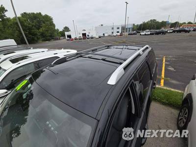 2018 Toyota Sequoia SR5 - zdjęcie 12 z 25 - miniatura