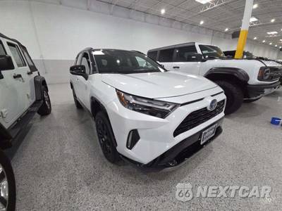 2023 Toyota RAV4 Hybrid XSE - zdjęcie 4 z 20 - miniatura