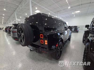 2025 Land Rover Defender 110 X-Dynamic SE - zdjęcie 3 z 20 - miniatura