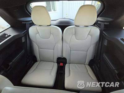 2020 Volvo XC90 T6 R-Design 7-Passenger - zdjęcie 14 z 24 - miniatura