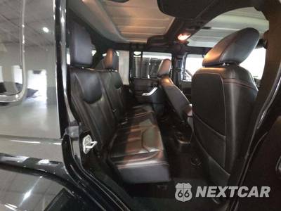 2016 Jeep Wrangler Unlimited Hard Rock Edition - zdjęcie 16 z 24 - miniatura